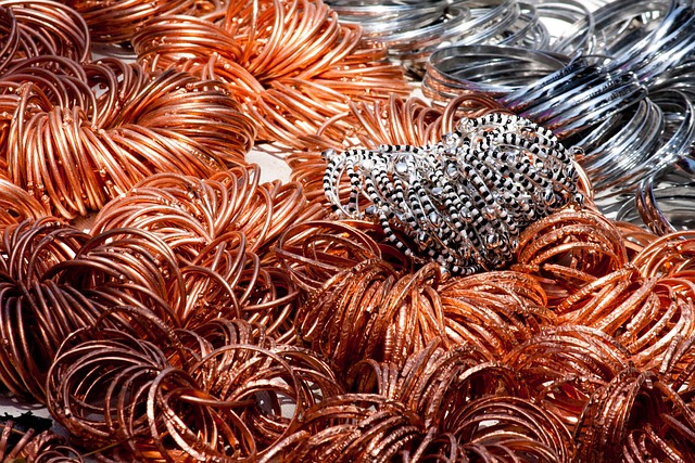 Hình ảnh minh họa ý nghĩa của từ accoutrements