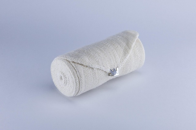 adhesive bandage