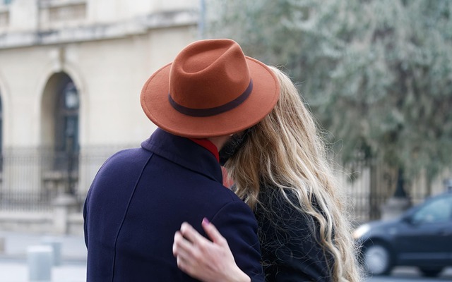 Hình ảnh minh họa ý nghĩa của từ affectively