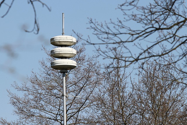 air raid siren