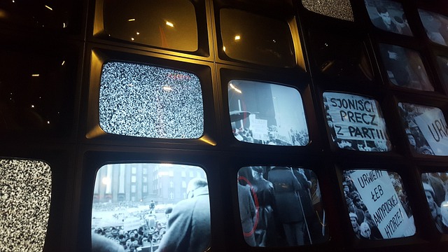 Hình ảnh minh họa ý nghĩa của từ anti-semitism