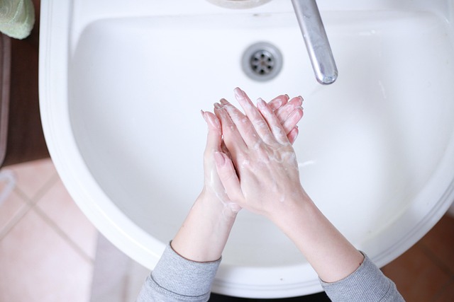 antiseptic wipe