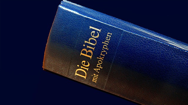 Hình ảnh minh họa ý nghĩa của từ apocrypha