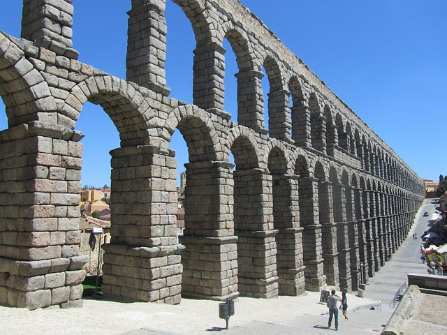 Hình ảnh minh họa ý nghĩa của từ aqueduct