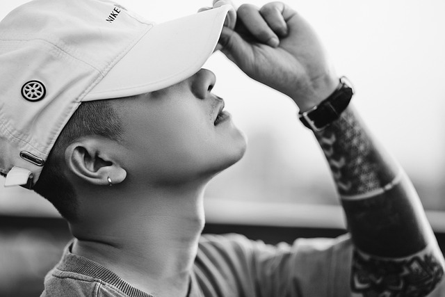 baseball cap