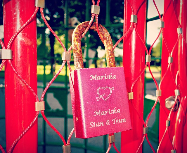 Hình ảnh minh họa ý nghĩa của từ betrothed