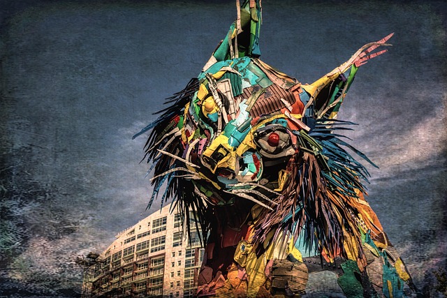bizarre art