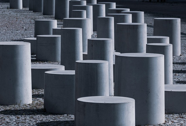 bollard