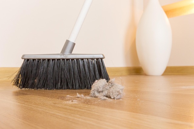 brooming
