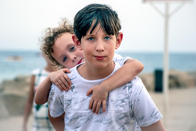 Hình ảnh minh họa ý nghĩa của từ carries on