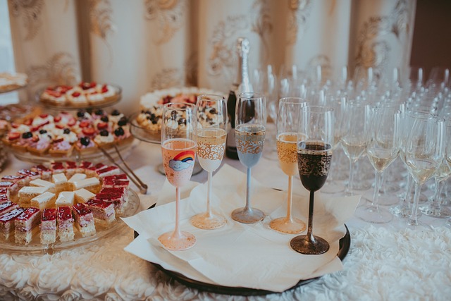 champagne flute