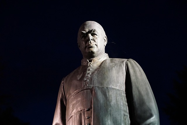 Hình ảnh minh họa ý nghĩa của từ commemorate