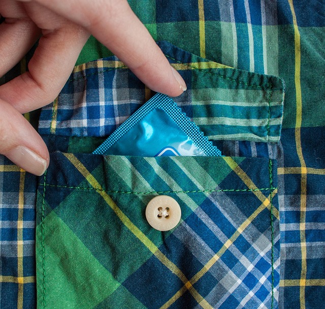 Hình ảnh minh họa ý nghĩa của từ condom
