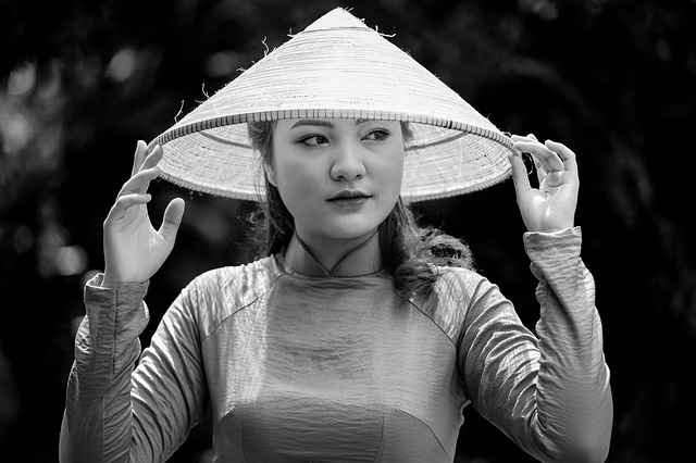 Hình ảnh minh họa ý nghĩa của từ conical