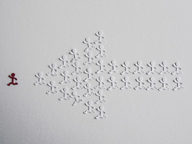 Hình ảnh minh họa ý nghĩa của từ contrary to