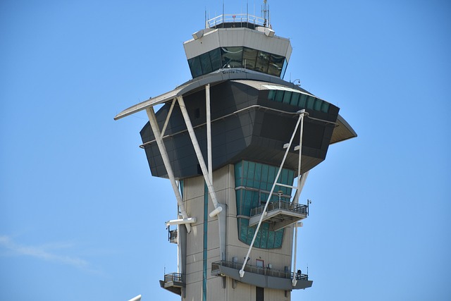 Hình ảnh minh họa ý nghĩa của từ control tower