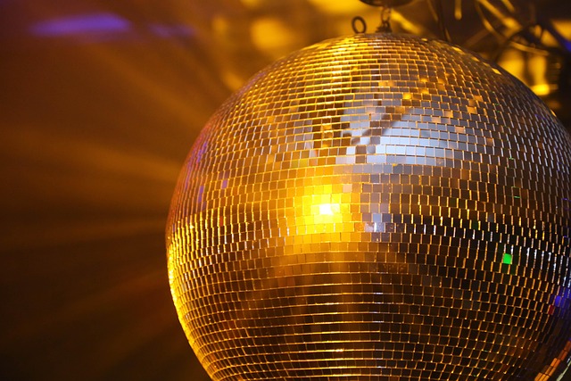 dance club