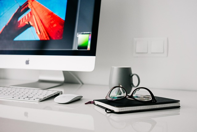desktop computer