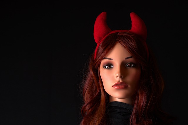 Hình ảnh minh họa ý nghĩa của từ devilish