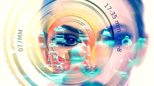 Hình ảnh minh họa ý nghĩa của từ digital overlay