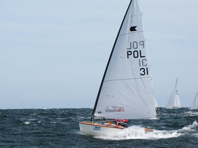 dinghy
