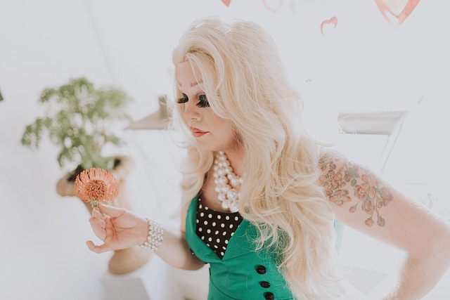 Hình ảnh minh họa ý nghĩa của từ drag queen