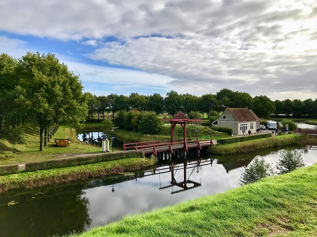 drawbridge