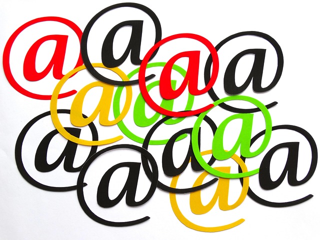 Hình ảnh minh họa ý nghĩa của từ electronic mail