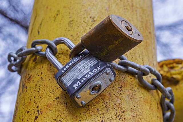 Hình ảnh minh họa ý nghĩa của từ email security