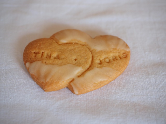 Hình ảnh minh họa ý nghĩa của từ engaged in