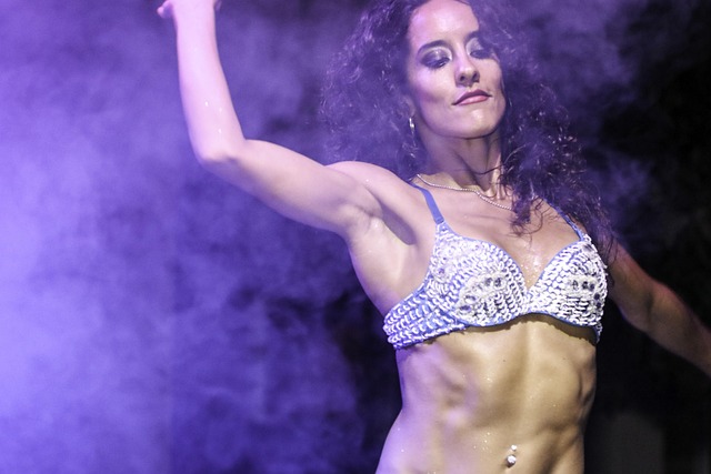 Hình ảnh minh họa ý nghĩa của từ entertainer