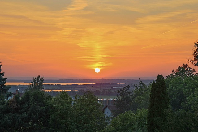 Hình ảnh minh họa ý nghĩa của từ entrancing