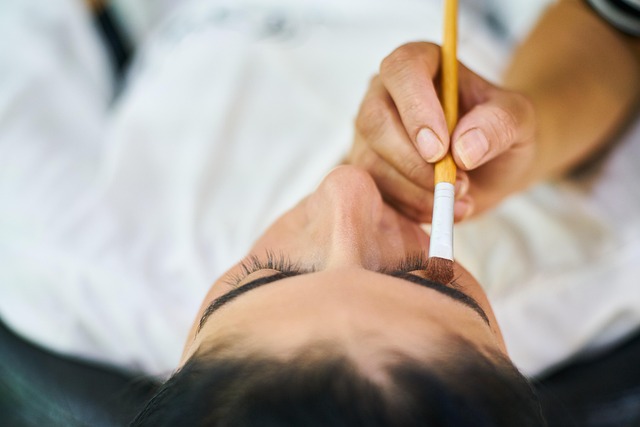 eyelash