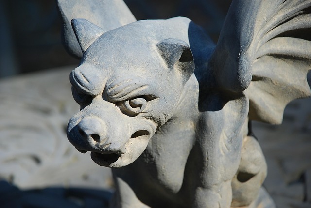 Hình ảnh minh họa ý nghĩa của từ gargoyle