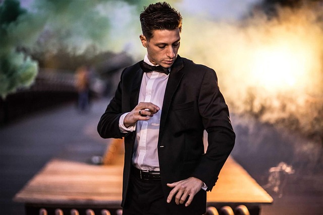 Hình ảnh minh họa ý nghĩa của từ gender illusionist