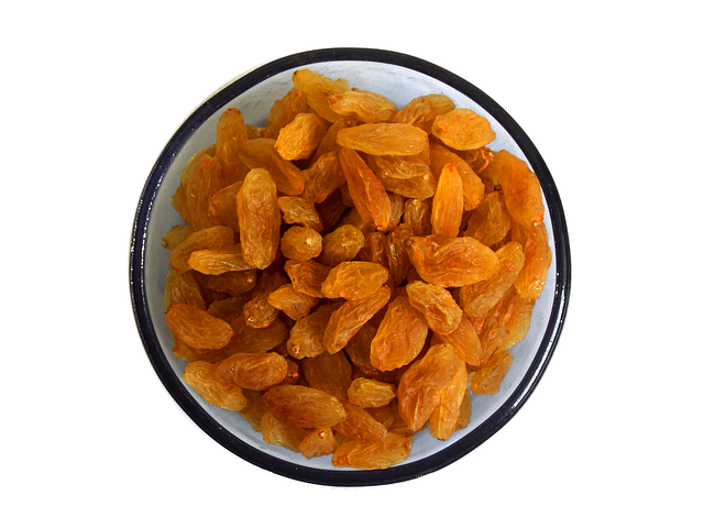 golden raisin