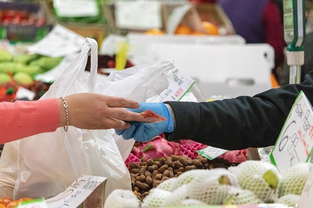 Hình ảnh minh họa ý nghĩa của từ goods to purchase