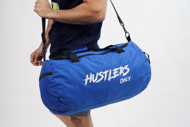 Hình ảnh minh họa ý nghĩa của từ gym bag