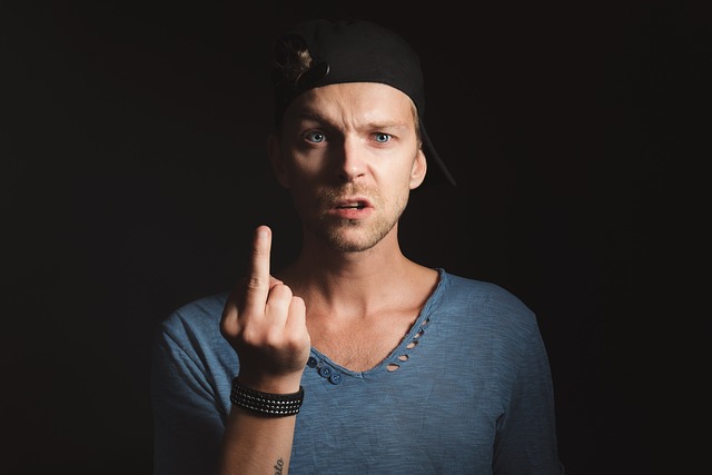 Hình ảnh minh họa ý nghĩa của từ harassment