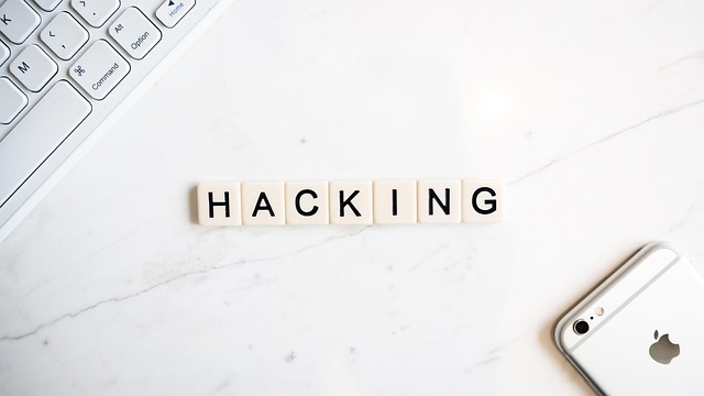 Hình ảnh minh họa ý nghĩa của từ hardware hacking