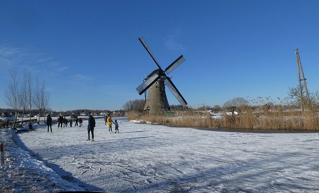 Hình ảnh minh họa ý nghĩa của từ hurriedly