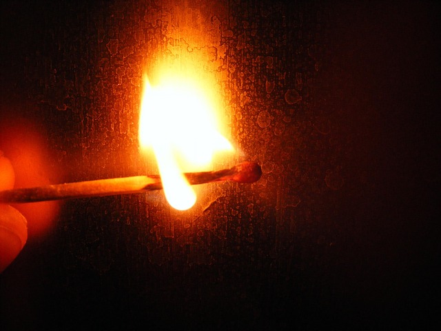 Hình ảnh minh họa ý nghĩa của từ inflammable