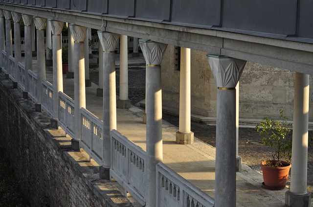 Hình ảnh minh họa ý nghĩa của từ intact