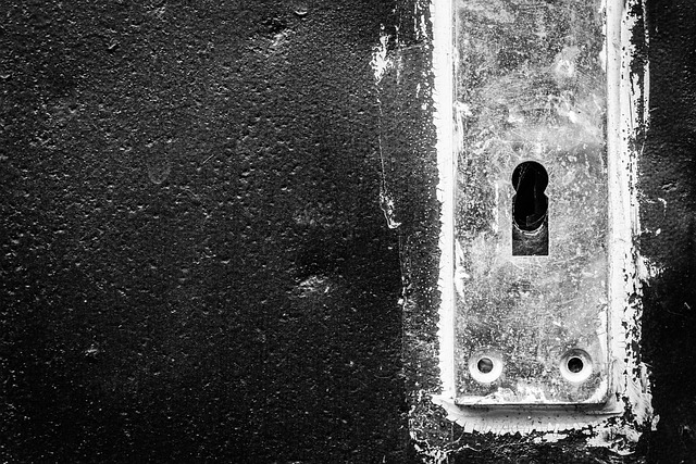 keyhole