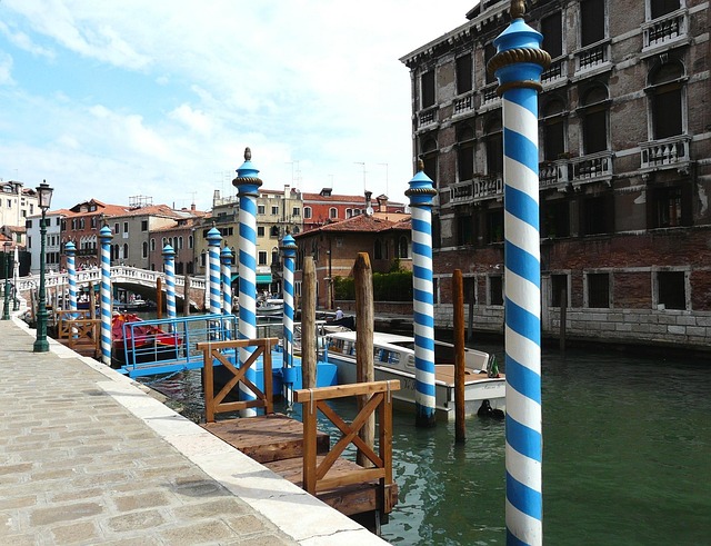 Hình ảnh minh họa ý nghĩa của từ labia