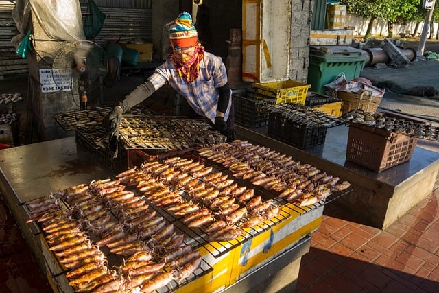 Hình ảnh minh họa ý nghĩa của từ labor market