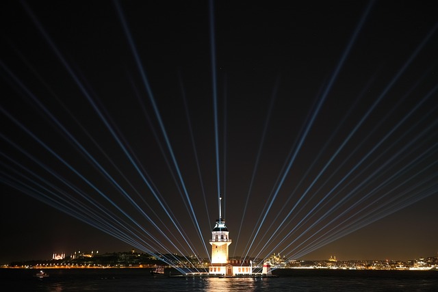 Hình ảnh minh họa ý nghĩa của từ maiden name