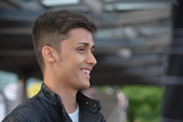 Hình ảnh minh họa ý nghĩa của từ male protagonist