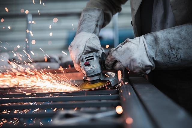 manufacturing labor