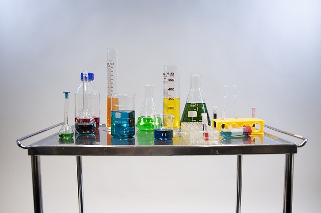 measuring cylinder